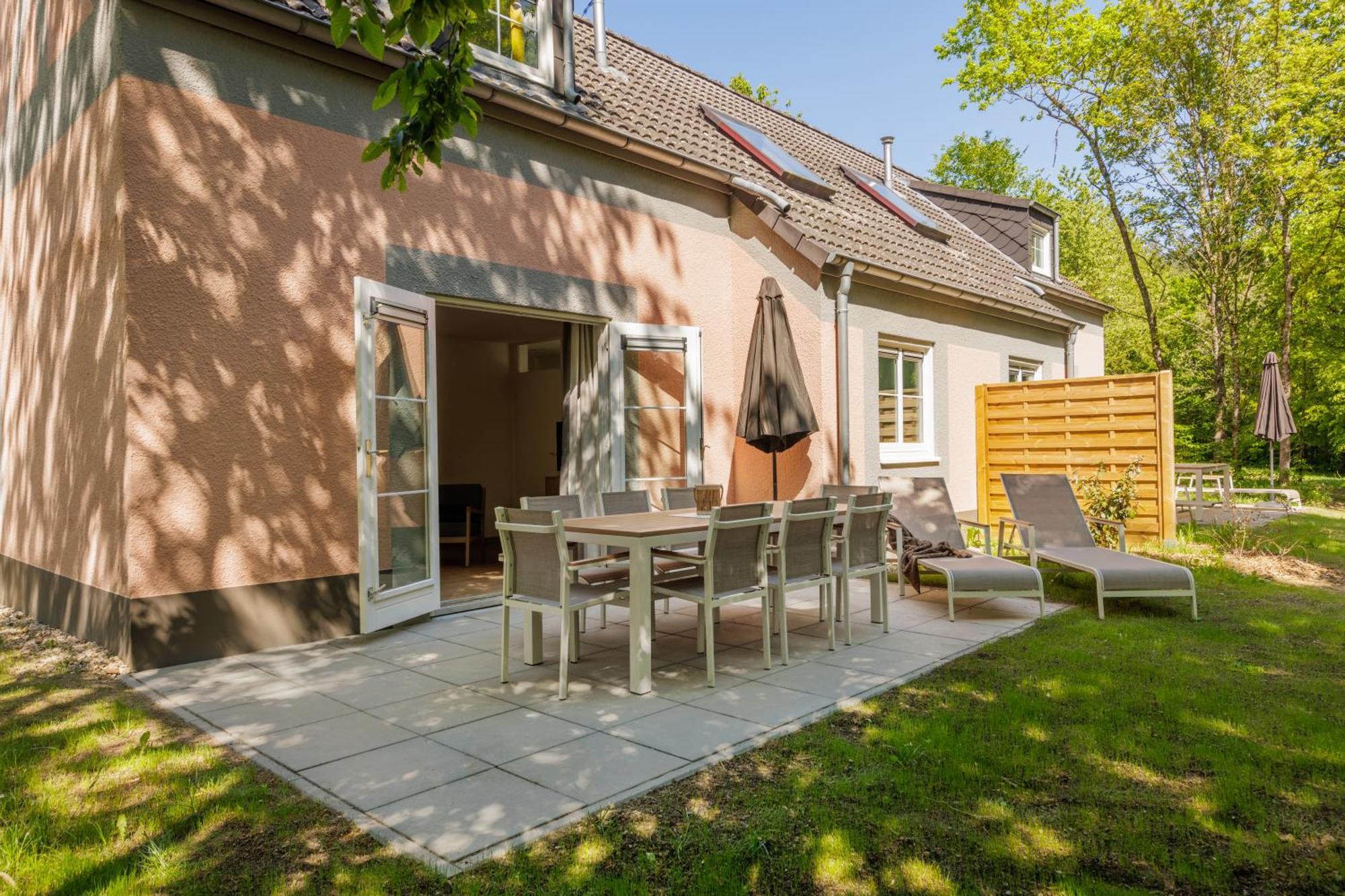 Center Parcs Eifel Mosel Nuerburgring Hotel Gunderath Exterior photo